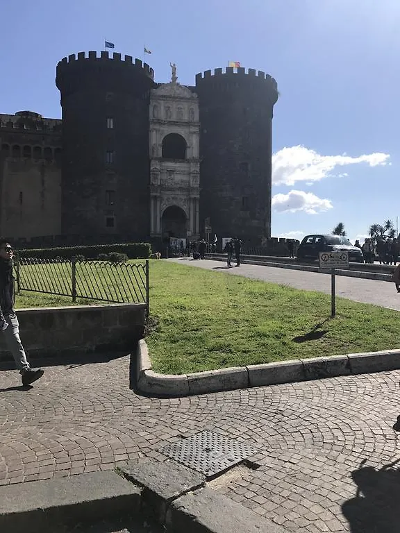 Magione Serra نابولي إيطاليا